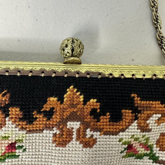 Vintage Handbag Tapestry Needlepoint Evening Framed Black Floral Gold Chain - Picture 4 of 16